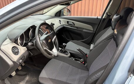 Chevrolet Cruze II, 2011 год, 695 000 рублей, 6 фотография