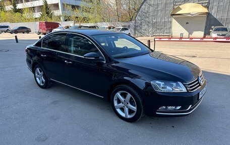 Volkswagen Passat B7, 2012 год, 999 000 рублей, 2 фотография