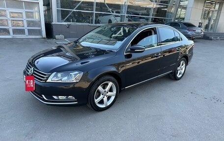 Volkswagen Passat B7, 2012 год, 999 000 рублей, 3 фотография