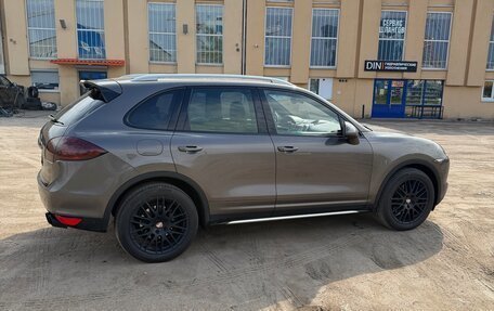 Porsche Cayenne III, 2011 год, 2 300 000 рублей, 6 фотография