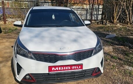 KIA Rio IV, 2021 год, 1 700 000 рублей, 1 фотография