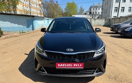 KIA Rio IV, 2020 год, 2 100 000 рублей, 1 фотография