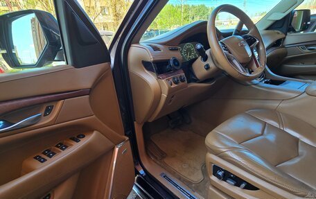 Cadillac Escalade IV, 2015 год, 3 550 000 рублей, 1 фотография