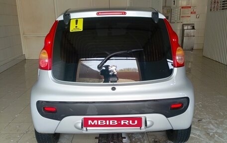 Peugeot 107 I рестайлинг, 2007 год, 329 000 рублей, 3 фотография