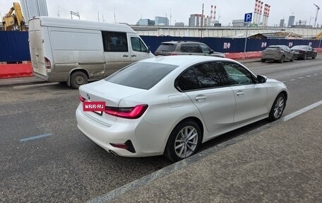 BMW 3 серия, 2021 год, 2 900 000 рублей, 17 фотография