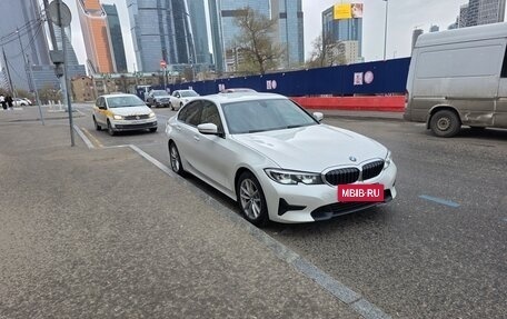 BMW 3 серия, 2021 год, 2 900 000 рублей, 16 фотография
