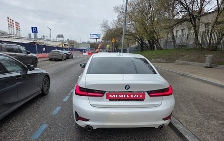 BMW 3 серия, 2021 год, 2 900 000 рублей, 15 фотография