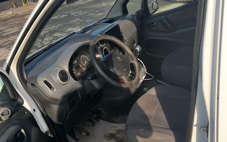 Peugeot Partner II рестайлинг 2, 2012 год, 430 000 рублей, 2 фотография