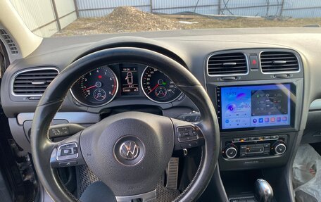 Volkswagen Golf VI, 2011 год, 900 000 рублей, 5 фотография