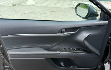 Toyota Camry, 2020 год, 2 650 000 рублей, 19 фотография