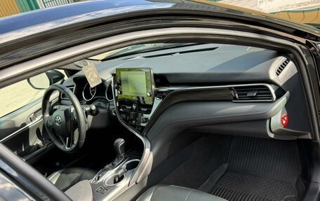 Toyota Camry, 2020 год, 2 650 000 рублей, 21 фотография