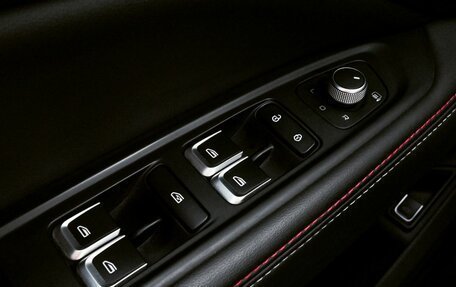 Geely Tugella FY11, 2021 год, 2 990 000 рублей, 12 фотография