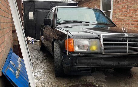 Mercedes-Benz 190 (W201), 1983 год, 200 000 рублей, 2 фотография