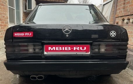 Mercedes-Benz 190 (W201), 1983 год, 200 000 рублей, 4 фотография