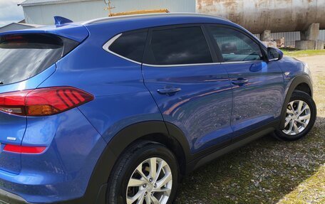Hyundai Tucson III, 2019 год, 2 300 000 рублей, 3 фотография