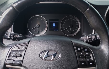 Hyundai Tucson III, 2019 год, 2 300 000 рублей, 7 фотография