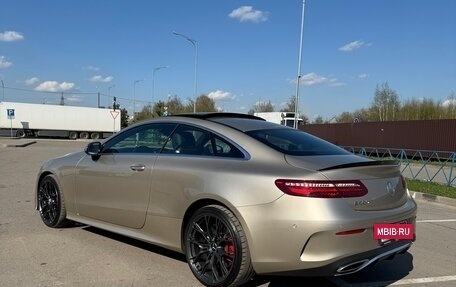 Mercedes-Benz E-Класс, 2018 год, 5 200 000 рублей, 4 фотография