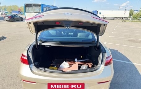 Mercedes-Benz E-Класс, 2018 год, 5 200 000 рублей, 14 фотография