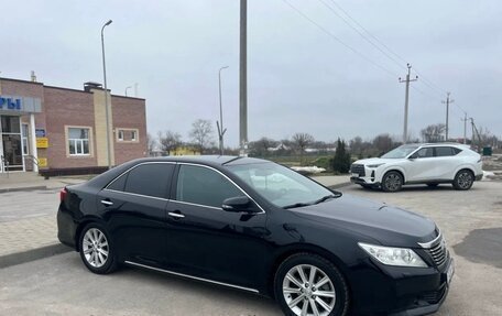 Toyota Camry, 2014 год, 1 500 000 рублей, 4 фотография