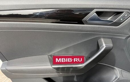 Volkswagen T-Roc I, 2023 год, 1 860 999 рублей, 9 фотография