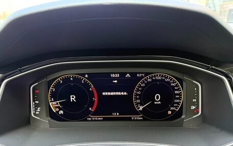 Volkswagen T-Roc I, 2023 год, 1 860 999 рублей, 15 фотография