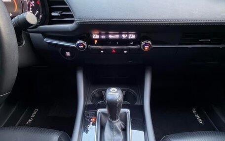 Mazda 3, 2022 год, 1 720 000 рублей, 14 фотография