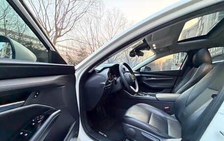 Mazda 3, 2022 год, 1 720 000 рублей, 11 фотография