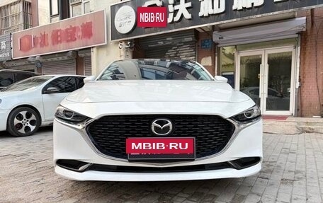 Mazda 3, 2022 год, 1 720 000 рублей, 2 фотография