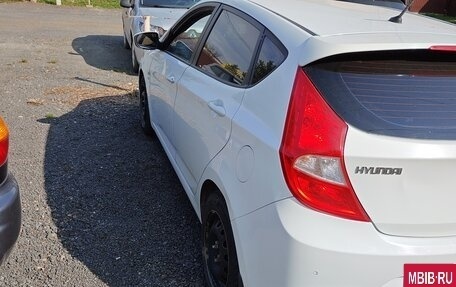 Hyundai Solaris II рестайлинг, 2014 год, 800 000 рублей, 9 фотография