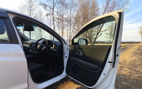 Honda Vezel, 2017 год, 1 750 000 рублей, 20 фотография