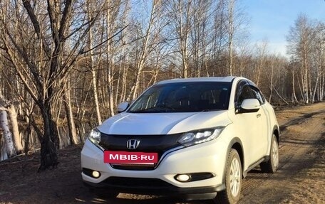 Honda Vezel, 2017 год, 1 750 000 рублей, 12 фотография