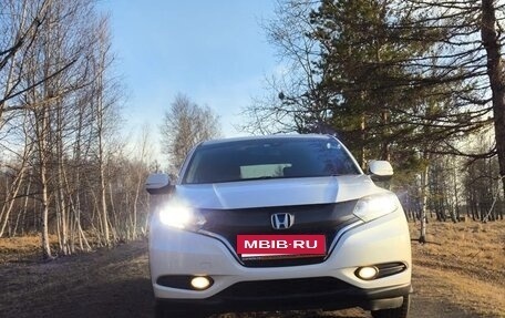 Honda Vezel, 2017 год, 1 750 000 рублей, 14 фотография