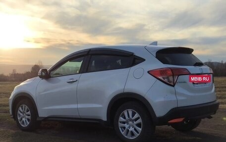 Honda Vezel, 2017 год, 1 750 000 рублей, 39 фотография