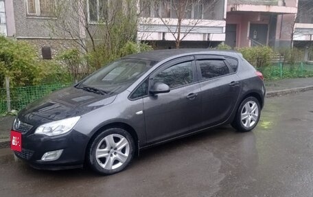 Opel Astra J, 2011 год, 645 000 рублей, 4 фотография