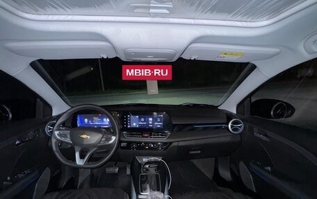 Chevrolet Monza, 2023 год, 1 450 000 рублей, 3 фотография