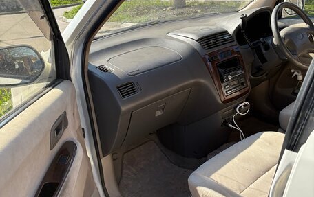 Toyota Gaia, 2000 год, 275 000 рублей, 7 фотография
