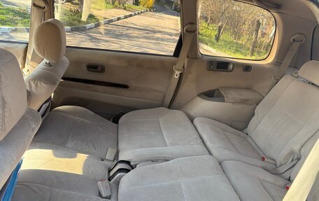Toyota Gaia, 2000 год, 275 000 рублей, 8 фотография