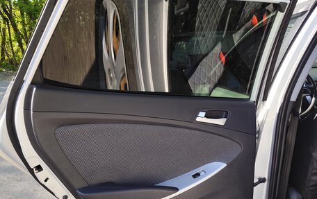 Hyundai Solaris II рестайлинг, 2012 год, 670 000 рублей, 6 фотография