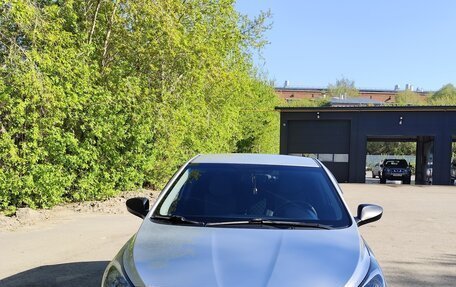 Hyundai Solaris II рестайлинг, 2012 год, 670 000 рублей, 4 фотография