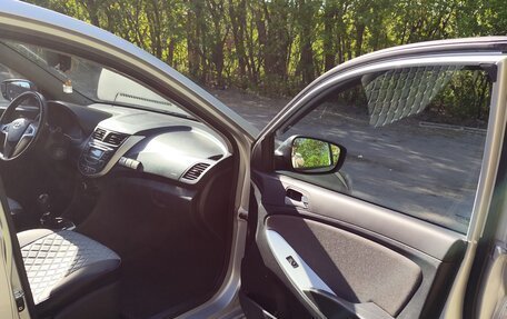 Hyundai Solaris II рестайлинг, 2012 год, 670 000 рублей, 10 фотография