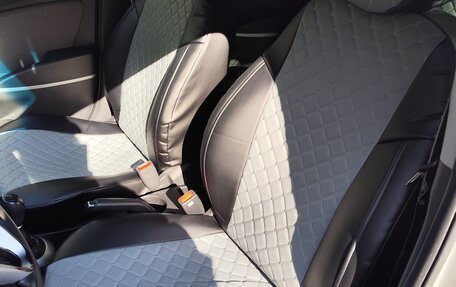 Hyundai Solaris II рестайлинг, 2012 год, 670 000 рублей, 17 фотография