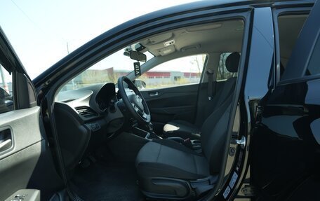 Hyundai Solaris II рестайлинг, 2021 год, 1 845 000 рублей, 10 фотография