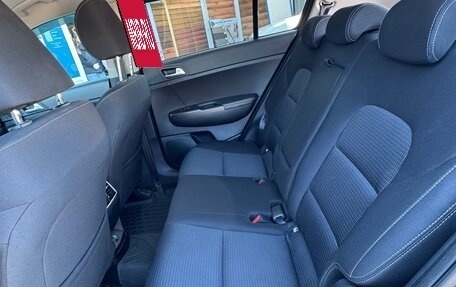 KIA Sportage IV рестайлинг, 2020 год, 2 680 000 рублей, 8 фотография