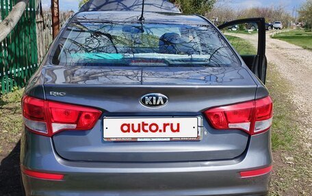 KIA Rio III рестайлинг, 2015 год, 1 100 000 рублей, 4 фотография