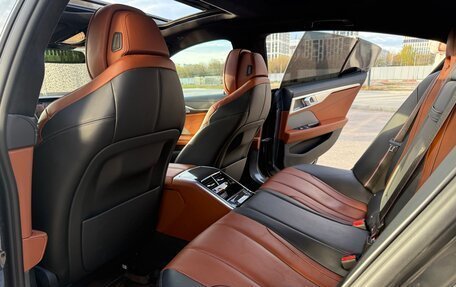 BMW 8 серия, 2020 год, 7 600 000 рублей, 10 фотография