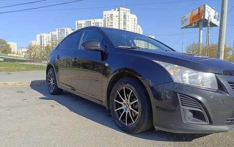 Chevrolet Cruze II, 2013 год, 830 000 рублей, 2 фотография