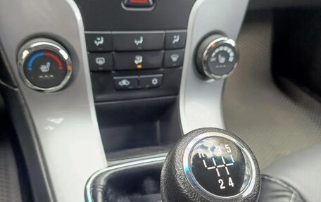 Chevrolet Cruze II, 2013 год, 830 000 рублей, 6 фотография