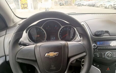 Chevrolet Cruze II, 2013 год, 830 000 рублей, 26 фотография