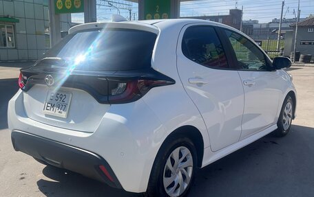 Toyota Yaris, 2020 год, 1 100 000 рублей, 4 фотография