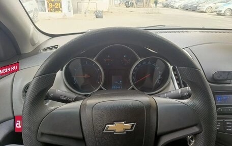 Chevrolet Cruze II, 2013 год, 830 000 рублей, 8 фотография